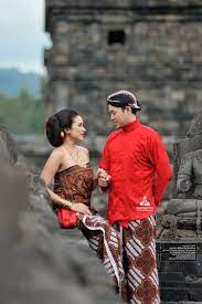 See more of pre wedding adat jawa on facebook. 31 Prewedding Jawa Klasik Kuno Elegan Candi Plaosan Ideas In 2021 Photographer Indonesia Pre Wedding Yogyakarta