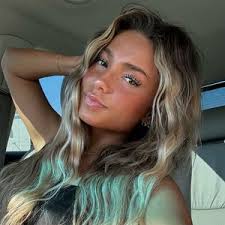 Estelle Lebourgeois (@estellelebourgeois_)