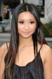 Pin By Angel R On Hair Brenda Song Celebrities Without Eyebrows Beautiful Girl Face