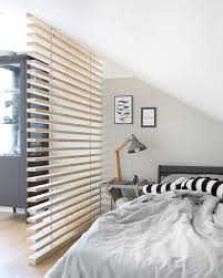 Raumteiler selber bauen ohne bohren. Trennwand Wohnzimmer Holz Caseconrad Com