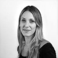 Laura Casanova's Instagram, Twitter & Facebook