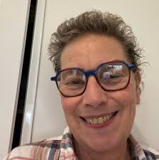 Is there a puppy school in Narooma?