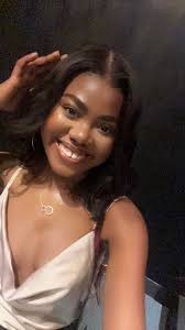 Anyone flying soon from MONTREAL to CANCUN?