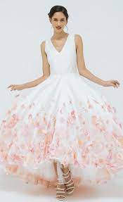 25 Gorgeous 3d Floral Applique Wedding Dresses Perfect For Spring Brides Wedding Dresses With Flowers Applique Wedding Dress Colored Wedding Dress