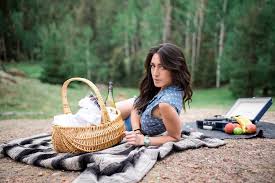 If you want some kind of special props we can probably find it in this town. What To Wear To Your Photoshoot Carrie Allen