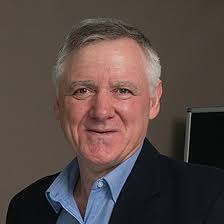 Dr Andrew Miller (BMBS, FRANZCOG, DDU) Obstetrician and Gynaecologist Dr  Miller started his own private practice at Darwin Private Hospital In 1996  and since then has delivered over 8,000 babies. A unique