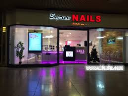 Hier erhalten sie informationen über unser vielfältiges beauty angebot im bereich permanent makeup, wimpern verlängerung und nageldesign. Beauty Salon Nail Shop Furniture How To Start Your Manicure Store