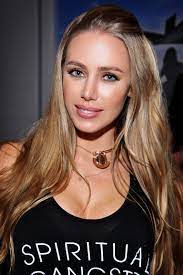 Nicole Aniston - Wikipedia