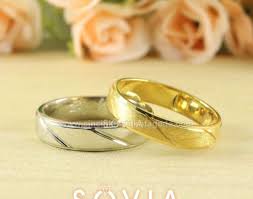 Berikut adalah contoh ucapan selamat bertunangan kepada sahabat, secara formal, baik bahasa inggris maupun artinya dalam. Paling Bagus 18 Gambar Cincin Nikah Polos Jual Cincin Stainless Hitam Polos Pria Wanita Hitam 5 Dengan Harga Rp8500 Da Cincin Pernikahan Emas Cincin Tunangan