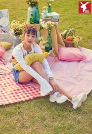 G I Dle For Akiiiclassic Summer Photobook In 2020 Minnie Movie Night Invitations Summer Lookbook