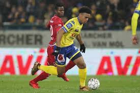 At 21 may 2015, he made his belgian pro league debut with standard liège against gent. Twee Aanvallers Op Proef Bij Fc Den Bosch Fc Den Bosch Bd Nl
