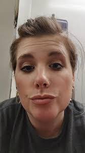 Nicole Hott's Instagram, Twitter & Facebook