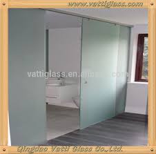 Camlı kapılar ile ilgili seçim yapılırken dikkat edilmesi gereken birçok nokta var elbette. 4 15mm Temperli Asit Buzlu Banyo Ic Dis Kapi Cam Kazinmis Cam Kapi Panesl Icin Fiyat Buy Buzlu Cam Ic Kapilar Buzlu Cam Kapi Panelleri Icin Buzlu Cam Kapilar Fiyat Product On Alibaba Com