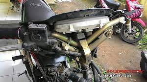 Sedangkan untuk kendaraan digunakan sepeda motor honda karisma keluaran tahun 2004, yang telah memiliki fitur speedometer elektrik. Kabel Body Supra X 125 Lemondedeitchi Blogspot Com