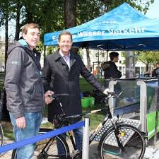 Stadtwerke Augsburg Mussen Sich 12 Busse Aus Gersthofen Leihen Augsburg B4b Schwaben