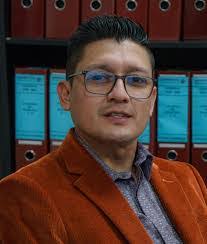 Franklin Nestor's Instagram, Twitter & Facebook