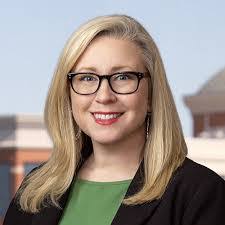 Amanda Nau's Instagram, Twitter & Facebook