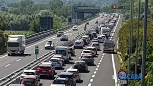 Jun 09, 2021 · incidente a14 pedaso oggi, schianto in galleria. Autostrada A14 Traffico E Code Chilometriche Per Veicoli In Avaria