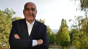 Xavier bertrand a envoyé des signaux, tous assez clairs, ici ou là lors de ses sorties médiatiques au cours des derniers mois, mais jamais il ne s'était déclaré de façon aussi transparente. Regionales Le Maire De Soissons Sur La Liste De Xavier Bertrand