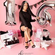 16th Birthday Outfit Ideas 2020 16th Birthday Shoot 16thbirthday 16th Birthday Outfit In 2020 21st Birthday Photoshoot 16th Birthday Outfit Cute Birthday Outfits