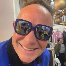 Alan Whitlock (@alanwhitlock) • Threads, Say more