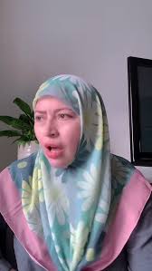 Cadangan awal nak jual brooch dan bracelet dari new zealand yang dikirimkan anak saudara. M4ti Ke Kalau You All Tangguhkan Catriona Ross Tampil Sekolahkan Rakyat Malaysia Nak Lockdown Di Kampung Malaysia Times