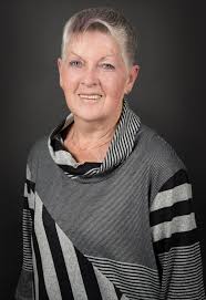 Romy walthall, an actor known for her roles in face/off and the house of usher, died on may 19 in los angeles after experiencing sudden cardiac arrest. Imxfqnfan668um