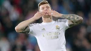 Toni kroos, 31, from germany real madrid, since 2014 central midfield market value: Toni Kroos Kontert Twitter Kritik Mit Humor Eurosport