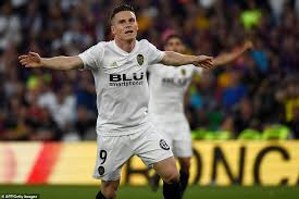 Jun 28, 2021 · kevin gameiro ne portera pas les couleurs de l. Sport News Barcelona 1 2 Valencia Kevin Gameiro And Rodrigo Strike As Valencia Win Copa