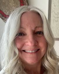 Mike Hahne's Instagram, Twitter & Facebook