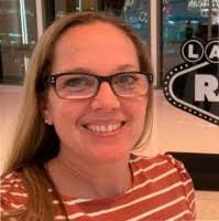 Kristen Hyde's Instagram, Twitter & Facebook