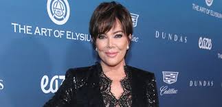 The star turned to daughter kim kardashian's hairdresser in this video i demonstrate how to achieve a short women's haircut & style inspired by kris jenner, mother of the kardashian's. Kris Jenner Channels Kim Kardashian With New Hair Style