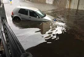 Jun 09, 2021 · ma le difficolta' sono state minori di quelle di martedi'. Maltempo A Roma Bomba D Acqua E Grandine Terzo Binario News