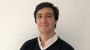 Chris Mayle's Instagram, Twitter & Facebook