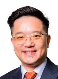 Kin Kwok's Instagram, Twitter & Facebook