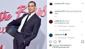 Un caso de identidad equivocada lleva a un inesperado romance cuando la chica más popular de la escuela y la más grande perdedora deben unirse para conquistar a los chicos que les gustan. A Todos Los Chicos De Los Que Me Enamore 3 Fecha De Estreno De Le Pelicula De Netflix Trailer Personajes Y Actores De Always And Forever Lana Condor Noah Centineo La Republica