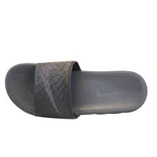 Nike Claquettes Benassi Solarsoft Pas Cher Achat Vente Sandales Et Tongs Homme Rueducommerce Choisissez le vêtement idéal pour vous : nike claquettes benassi solarsoft