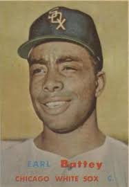 1958 Topps #364 Earl Battey (wrinkle/crease)