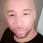 Aric Collins's Instagram, Twitter & Facebook