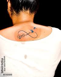 I found it easier just to create a custom shape using the vector tool (v). Tattoo Artist Siya Alphabet V Alphabet Tattoolove Tattooideas Find Your Next Tattoo Facebook