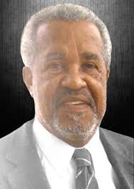 Earl Liles's Instagram, Twitter & Facebook