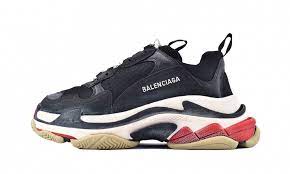 1,813,892 likes · 13,565 talking about this · 7,664 were here. Balenciaga Triple S Black Red 533882 W09o1 1000