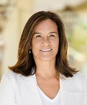 Debbie Murakami Promoted to Assistant General Manager at the Holiday Inn®  Waikiki Beachcomber Resort