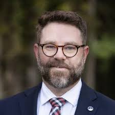 Eddie Eley's Instagram, Twitter & Facebook