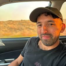 kelly cano (@kellymakesrobes) • Instagram photos and videos