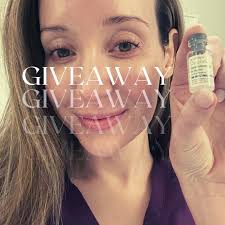 Welcome to our new Longview office! We are now at 1402 N Fourth St! // . .  We would love to see you as a patient! To make an appointment with Dr.