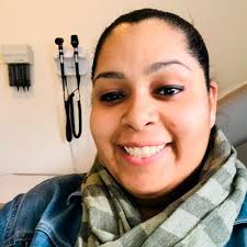 Dra. Daisy Lara, manos a la obra