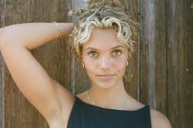 Using a film camera has changed how I take photos now. With a digital  camera, I used to snap pictures of everything, but now I only capture  what's important and interesting. Shooting