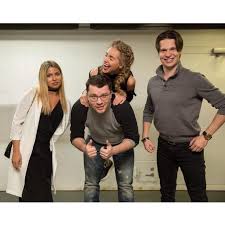 Maybe you would like to learn more about one of these? Kak Poznakomilis Garik Harlamov I Kristina Asmus Lyubov S Ispytaniyami Shou Biz Na Joinfo Com