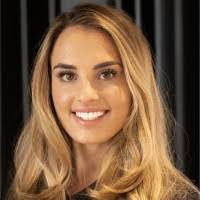 Hannah Bowling's Instagram, Twitter & Facebook